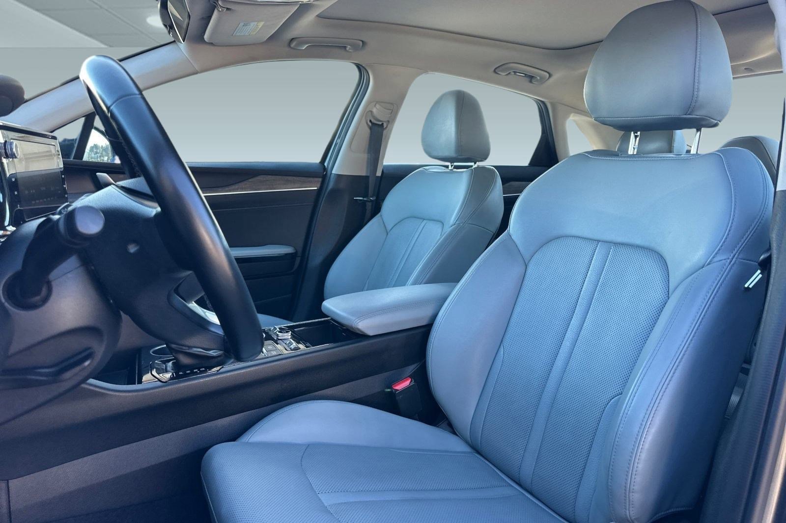 Used 2022 Kia K5 EX image 5