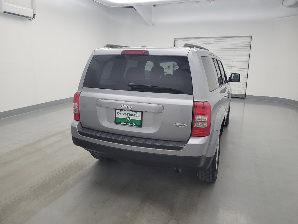 Used 2014 Jeep Patriot Latitude FWD image 7