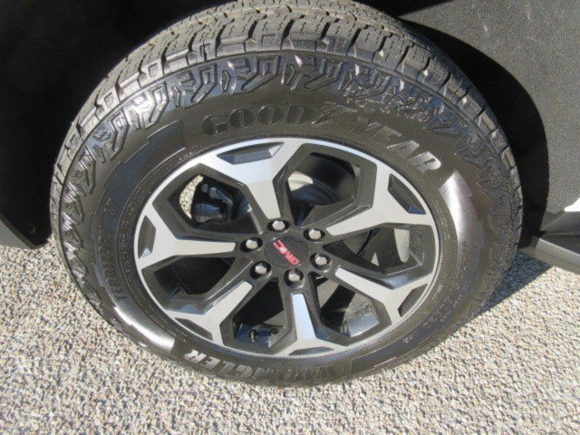 New 2027 GMC Yukon AT4 w/ Technology Package AWD/4WD image 10
