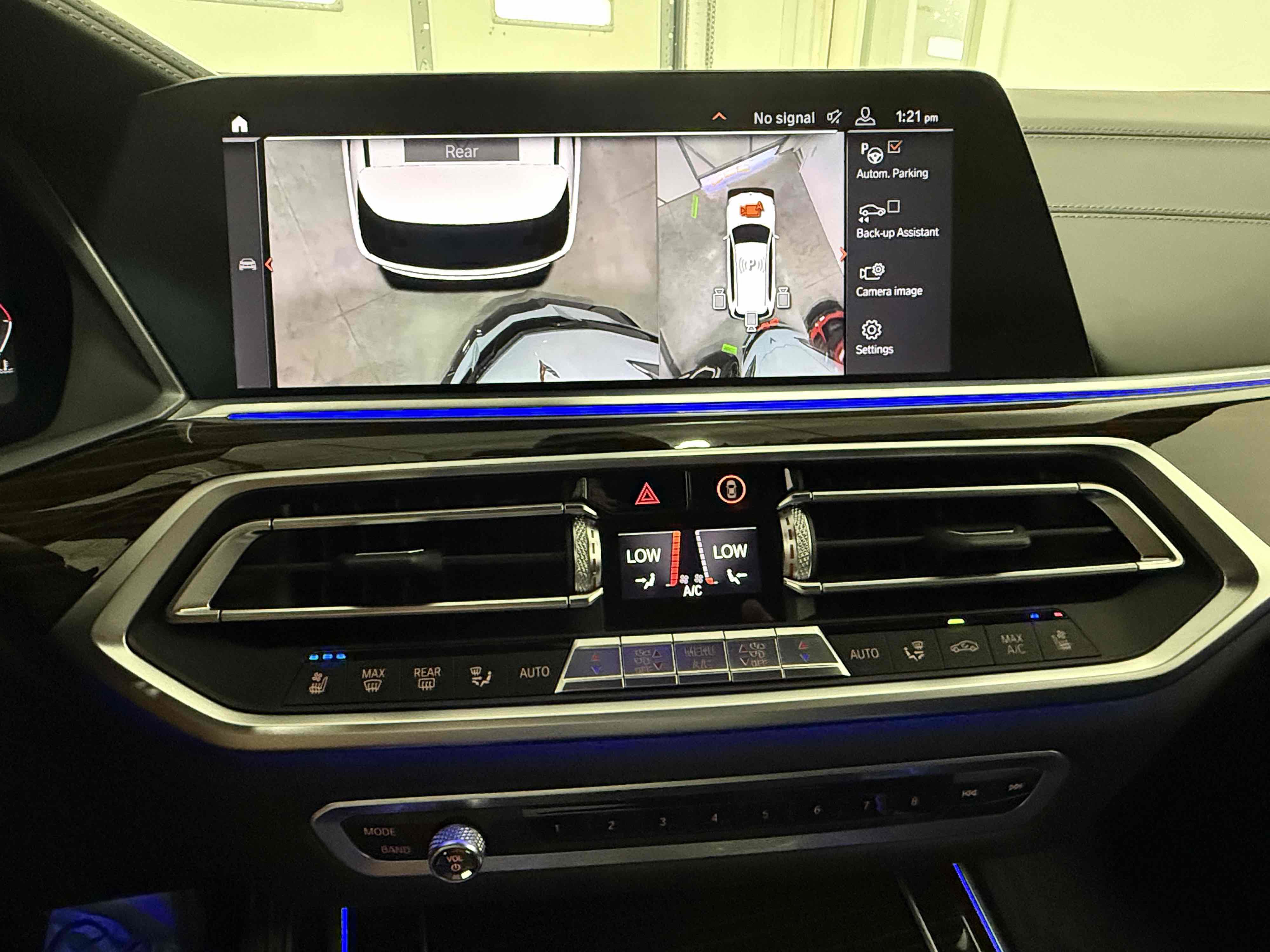 Used 2020 BMW X7 M50i w/ Executive Package AWD/4WD image 66