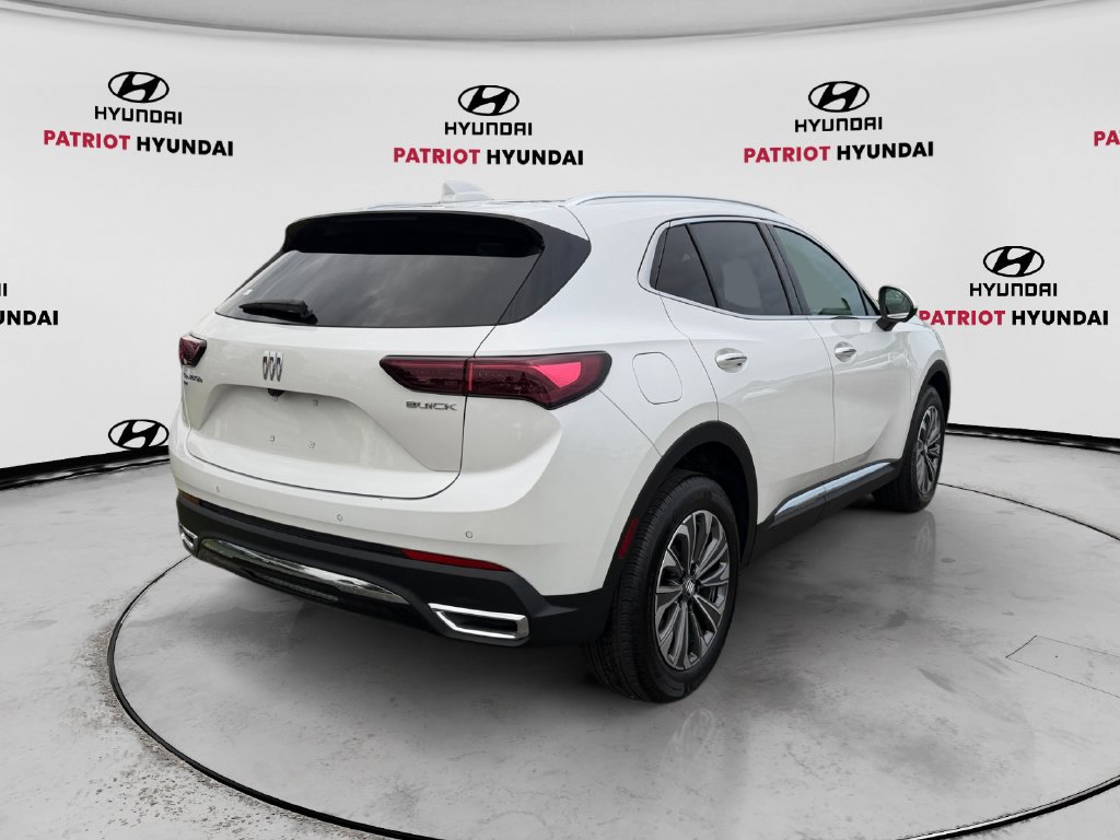 Used 2024 Buick Envision Preferred AWD/4WD image 3