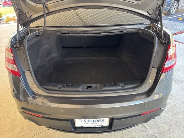 Used 2015 Ford Taurus SEL image 29