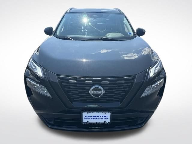 Used 2023 Nissan Rogue SV w/ SV Premium B Package AWD/4WD image 9