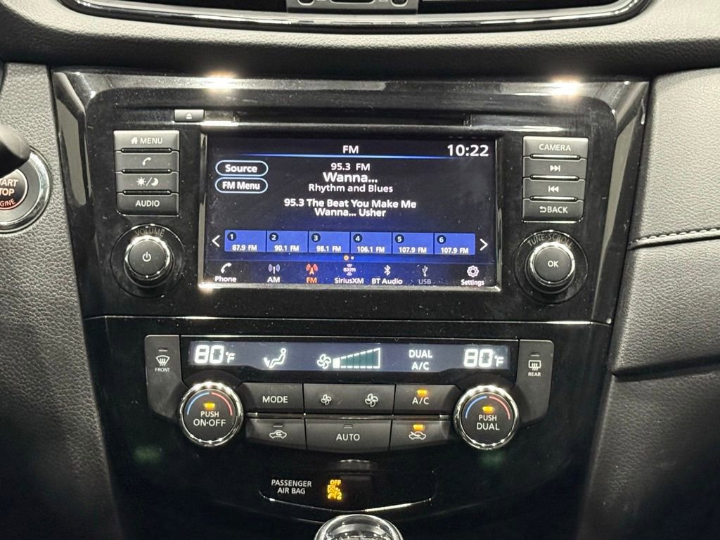 Used 2019 Nissan Rogue SV image 41