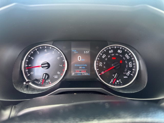 Used 2021 Toyota RAV4 LE AWD/4WD image 19