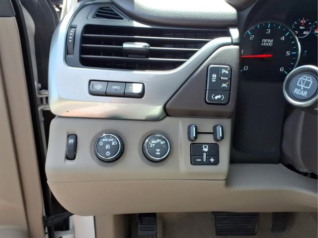 Used 2018 Chevrolet Tahoe Premier AWD/4WD image 15