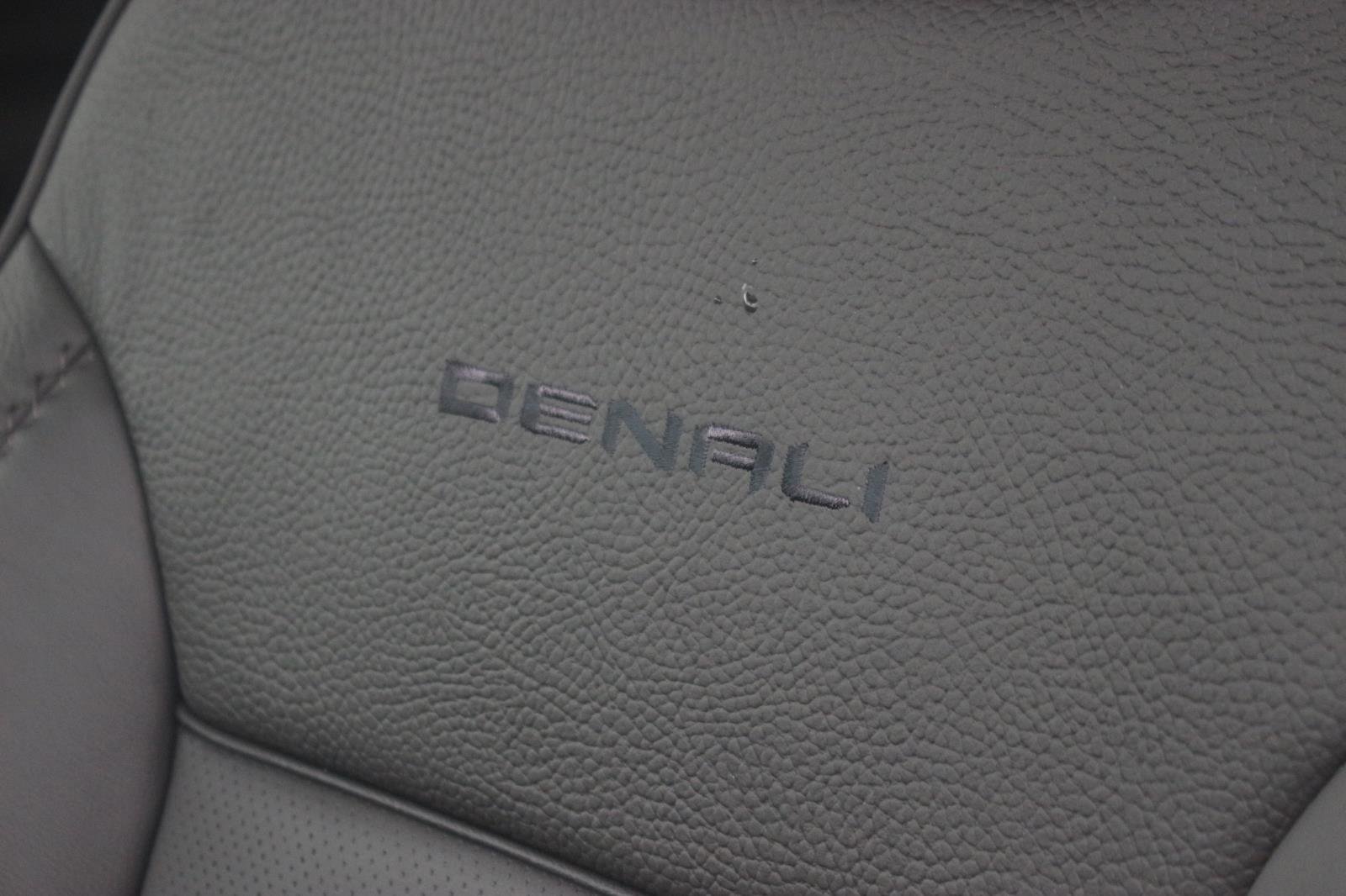 New 2026 GMC Sierra 1500 Denali w/ Denali Reserve Package image 34