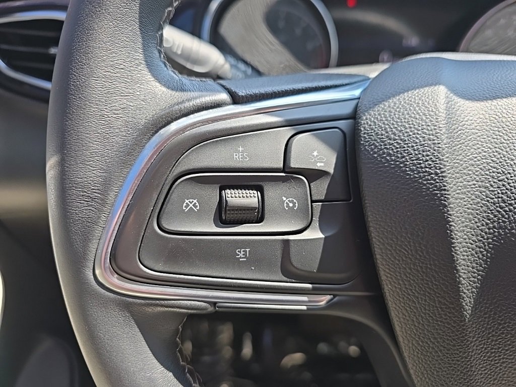 Used 2020 Buick Encore GX Preferred image 13