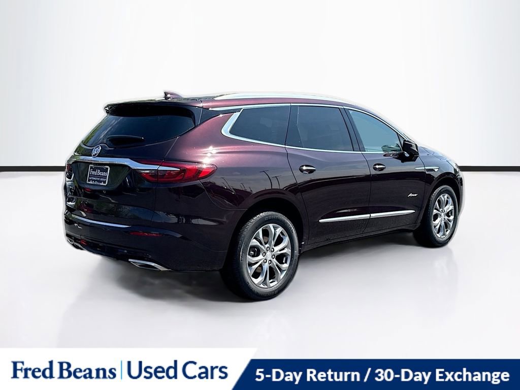 Used 2021 Buick Enclave Avenir w/ Avenir Technology Package AWD/4WD image 8
