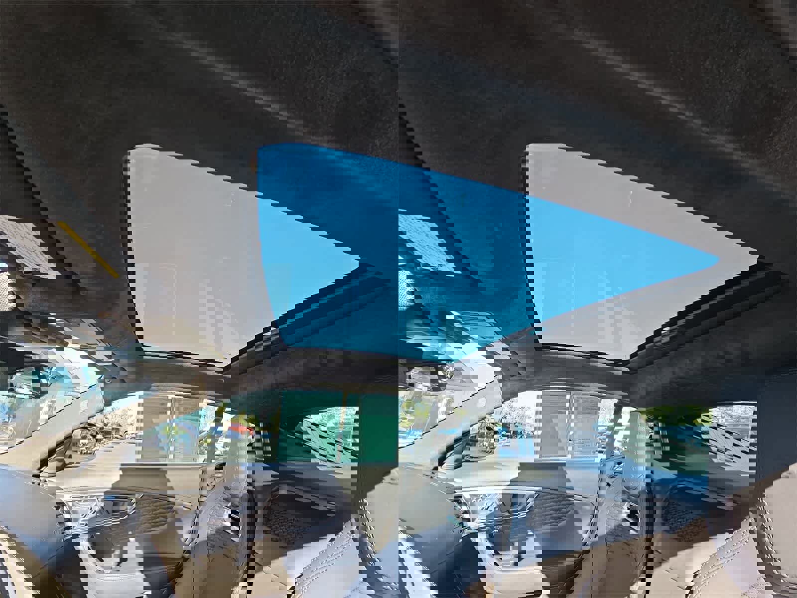 Used 2024 Jaguar F-TYPE R-Dynamic image 26