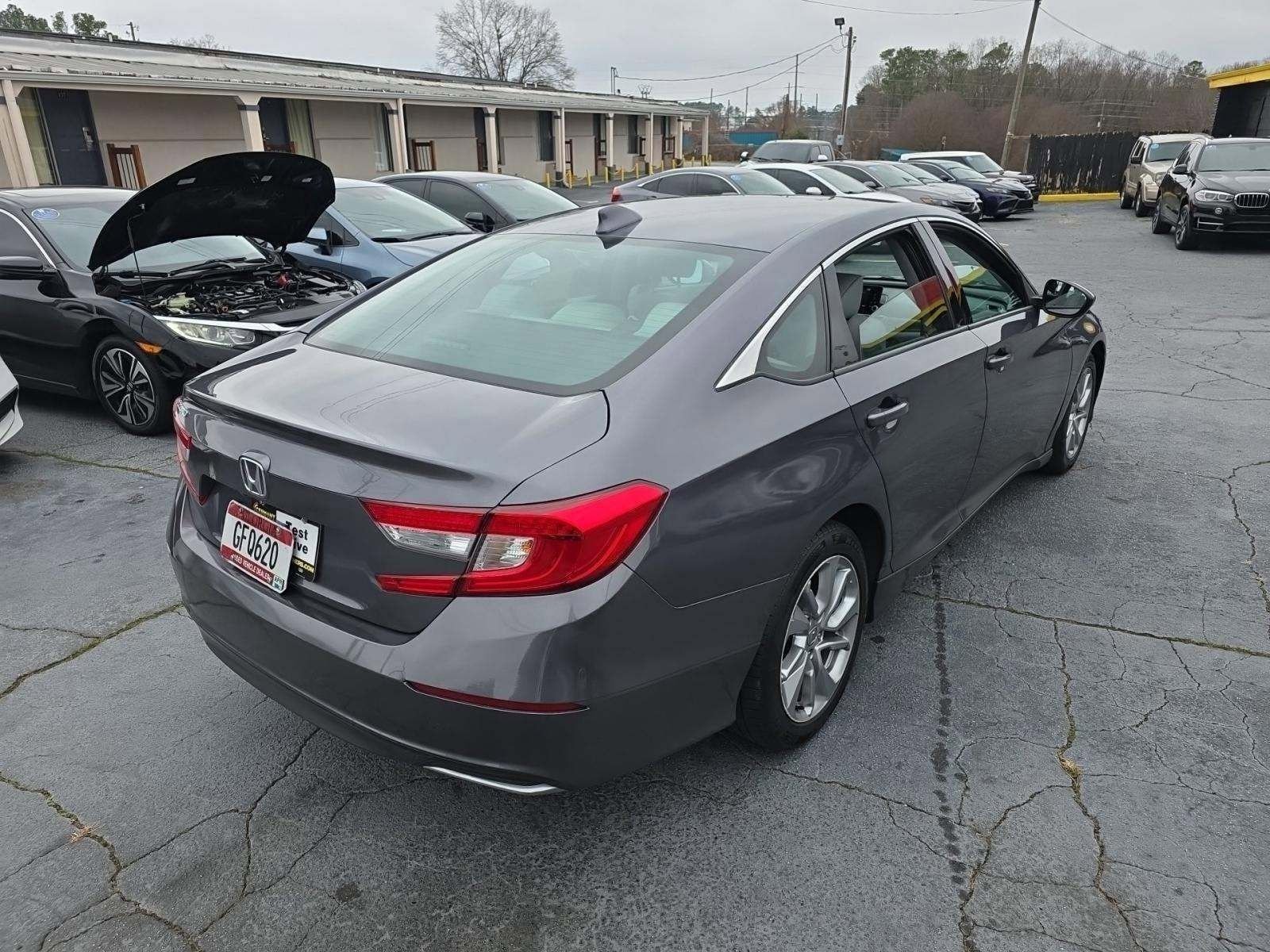 Used 2018 Honda Accord LX image 3