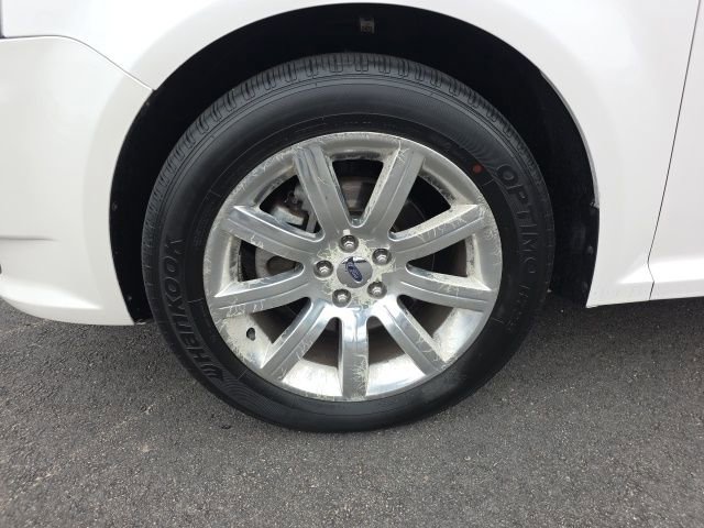 Used 2010 Ford Flex Limited AWD/4WD image 12