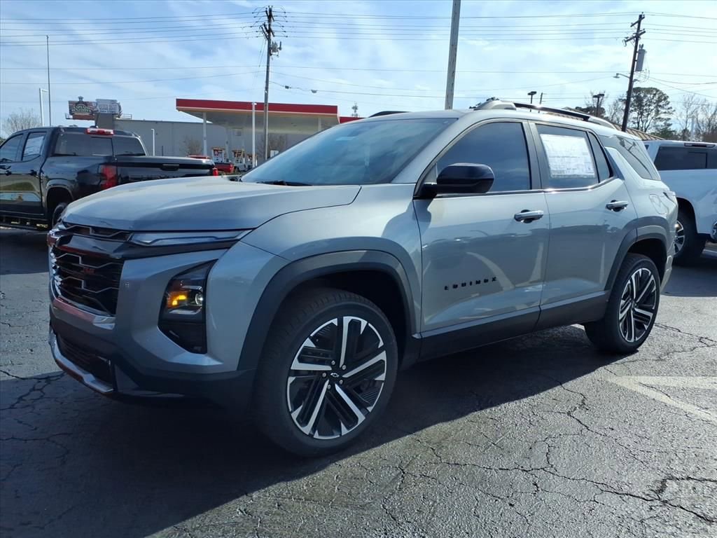 New 2026 Chevrolet Equinox RS w/ Convenience Package III FWD image 8