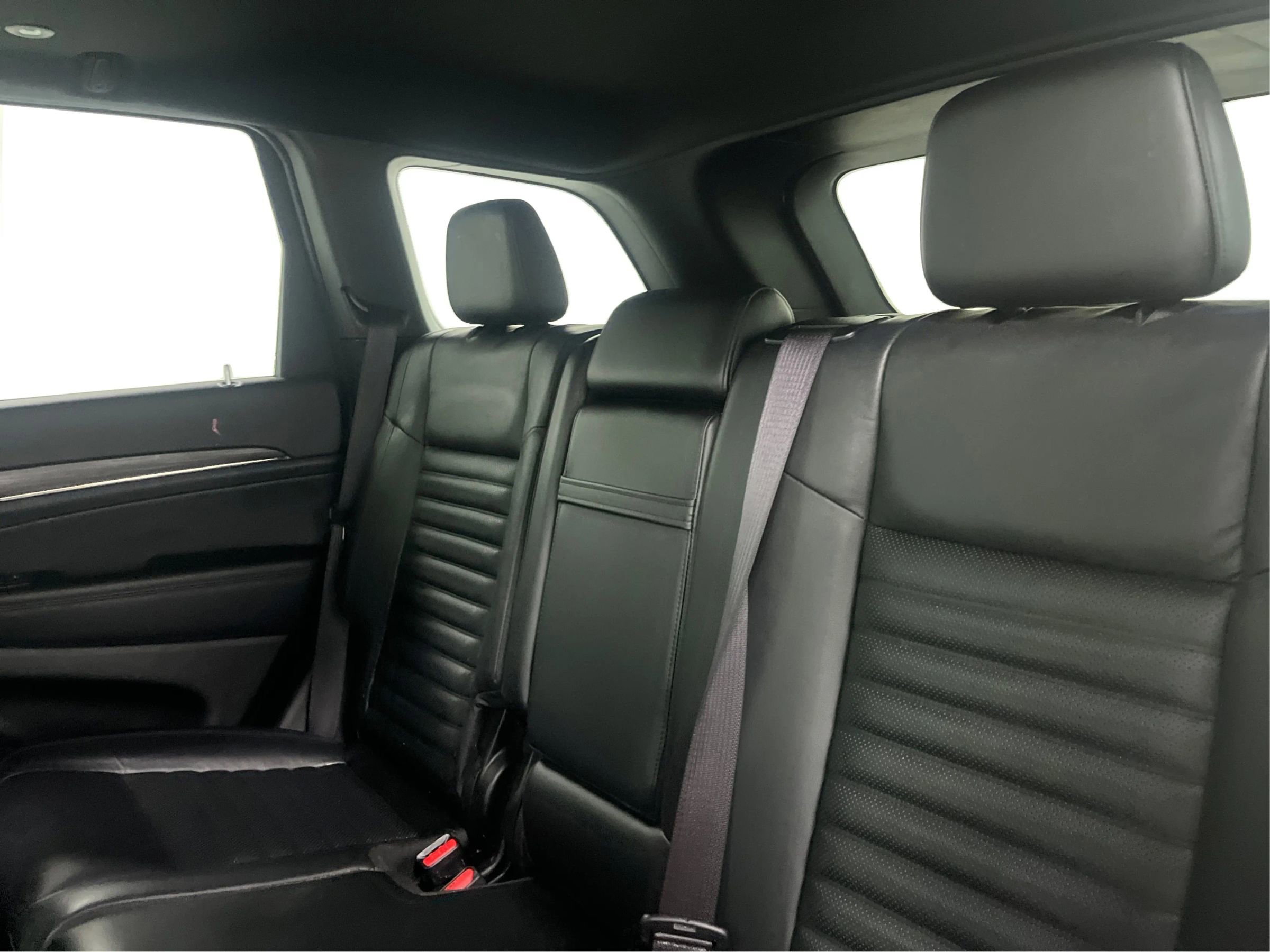 Used 2021 Jeep Grand Cherokee Limited X image 11