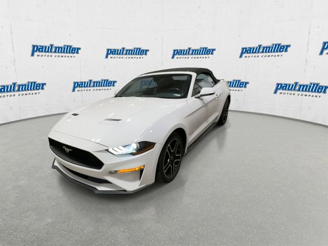 Used 2020 Ford Mustang Premium image 5