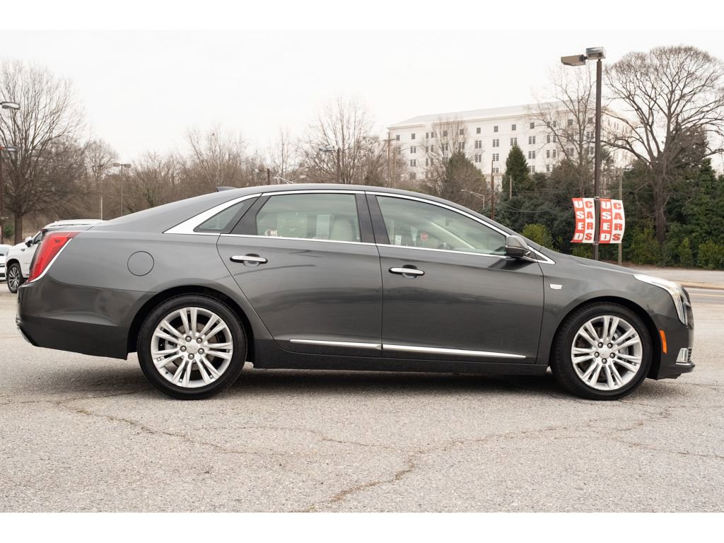Used 2019 Cadillac XTS Luxury image 31