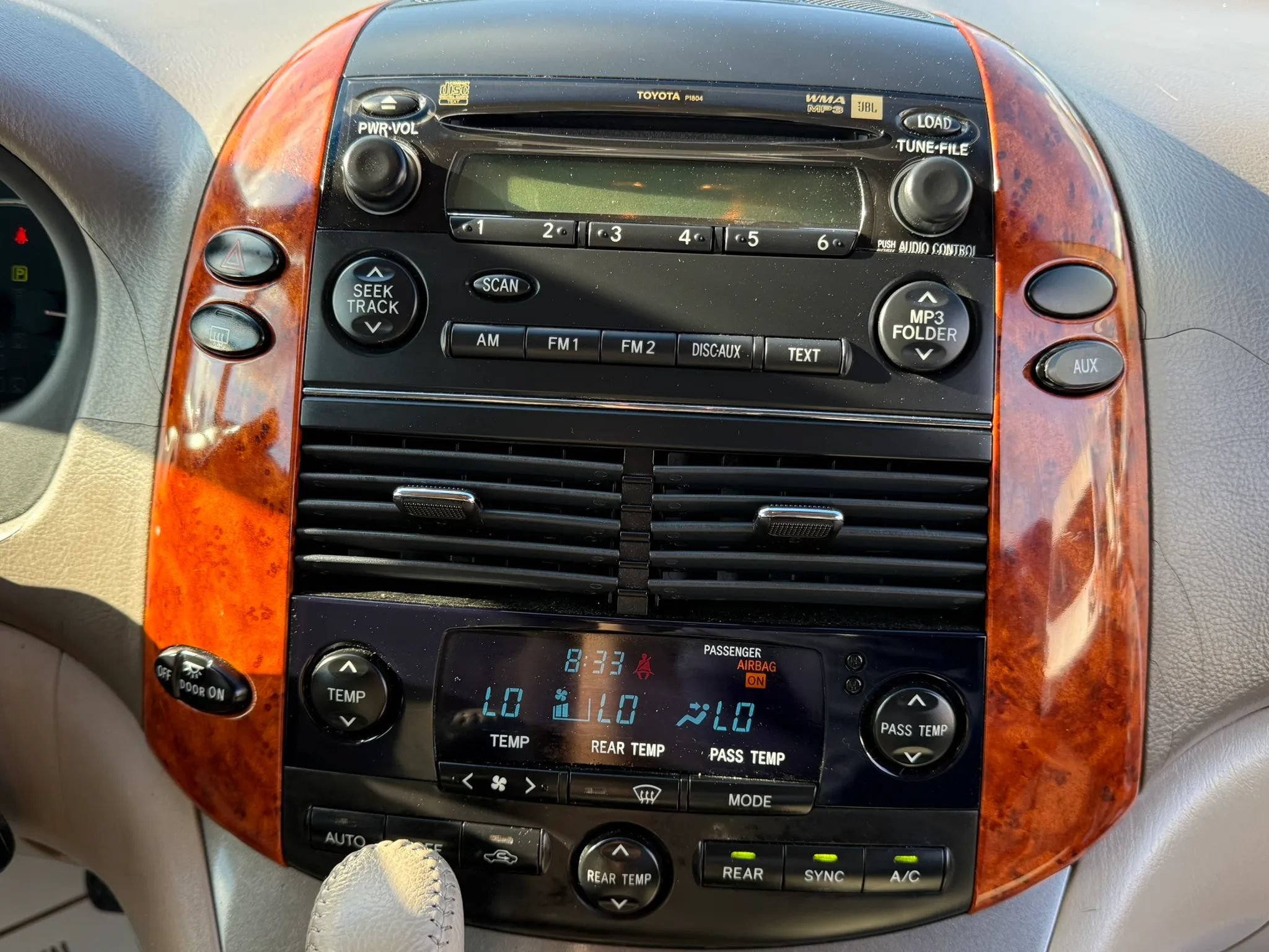 Used 2006 Toyota Sienna FWD image 6