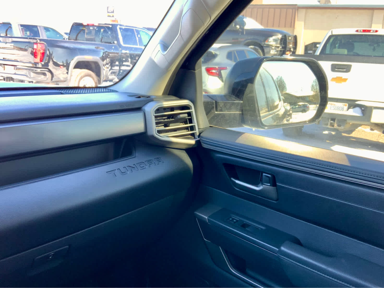 Used 2024 Toyota Tundra SR5 w/ SR5 Premium Package image 37