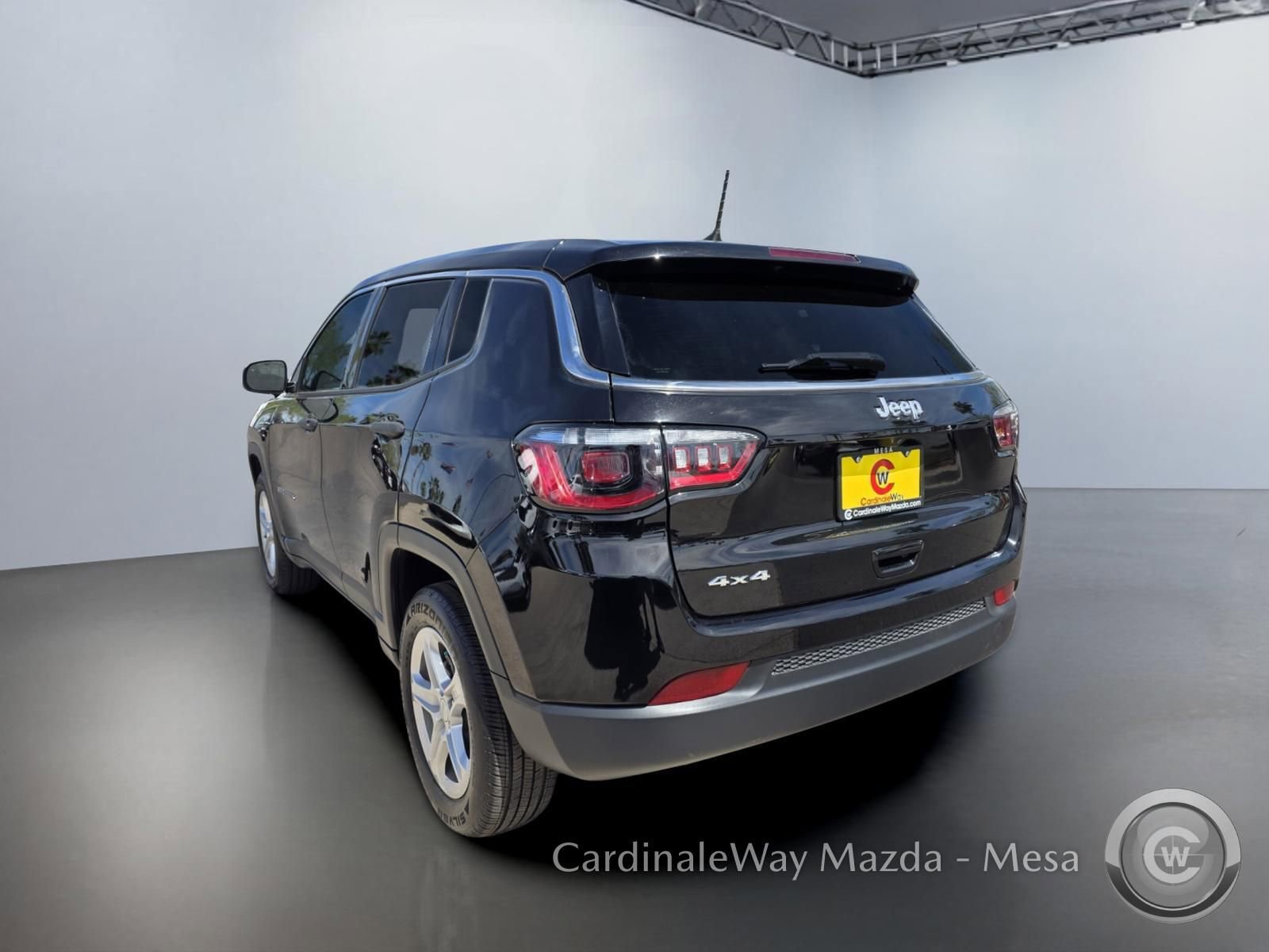 Used 2023 Jeep Compass Sport AWD/4WD image 6