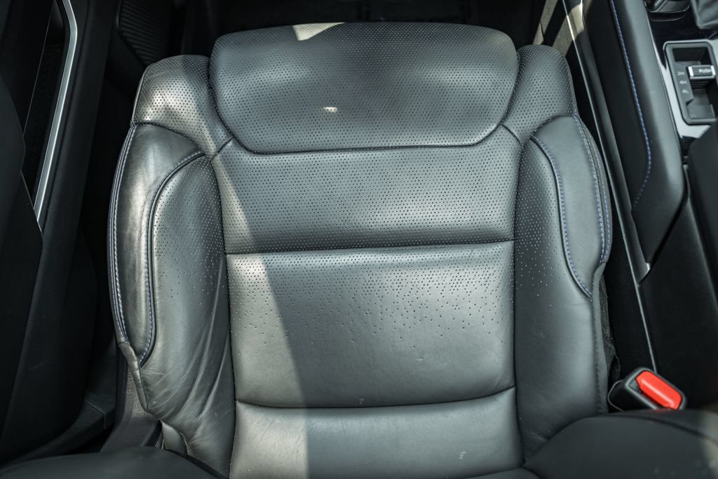 Used 2024 Toyota Tundra Platinum AWD/4WD image 35
