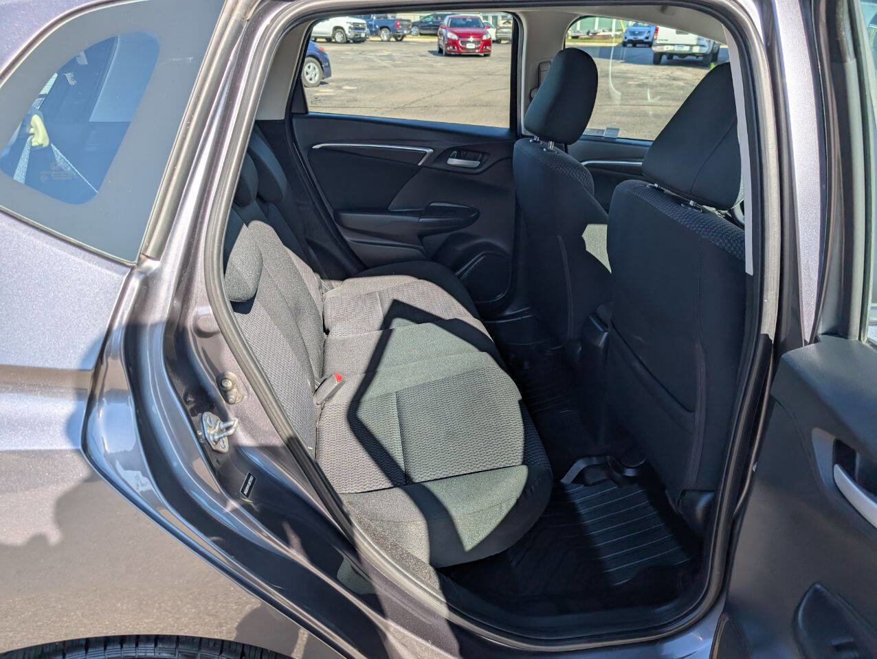 Used 2018 Honda Fit LX image 12