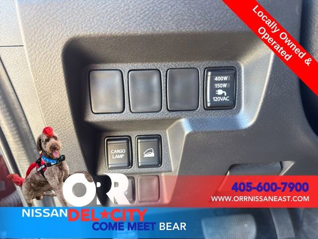 Used 2022 Nissan Frontier SV image 16