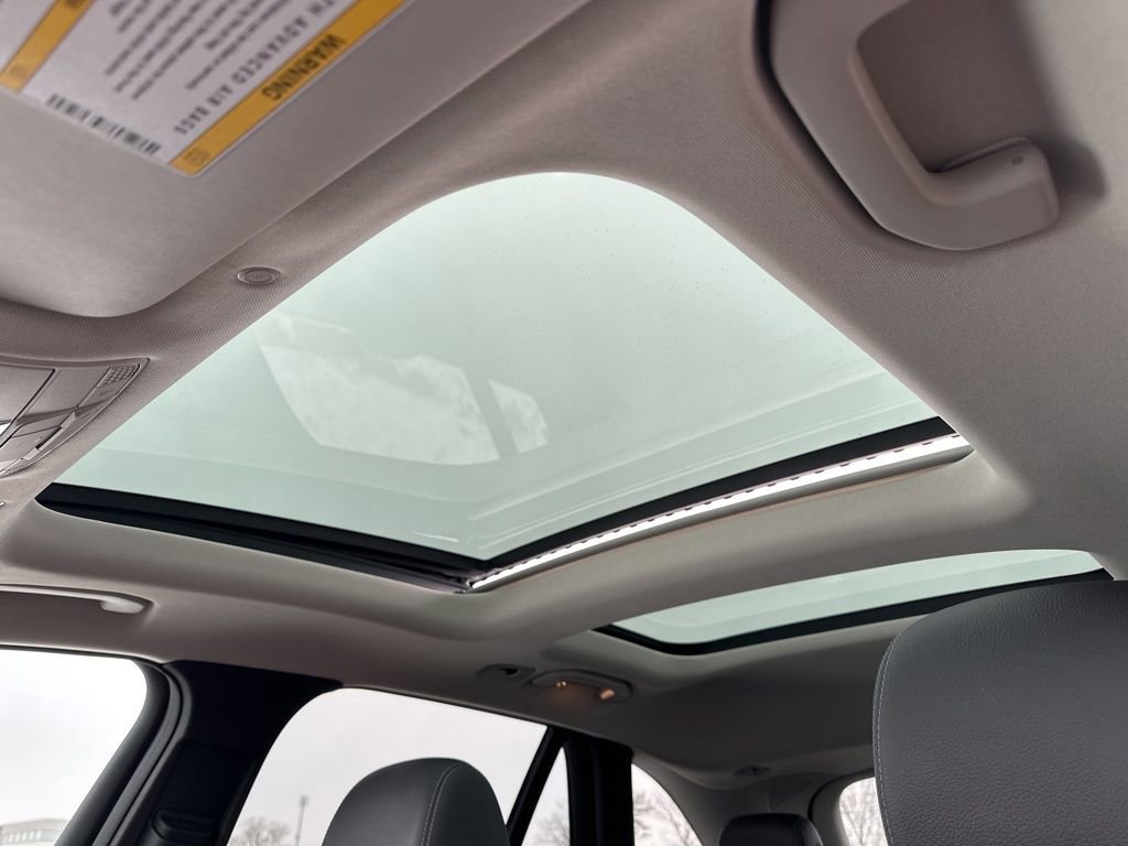 Used 2020 Mercedes-Benz GLC 300 4MATIC image 6