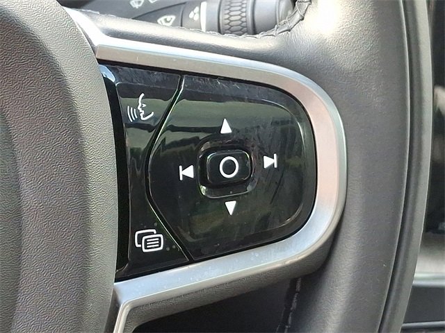 Used 2022 Volvo XC60 T8 Inscription w/ Advanced Package image 24