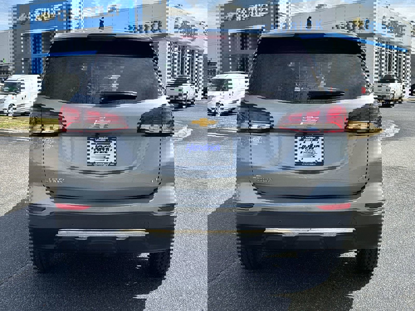 Used 2024 Chevrolet Equinox LT image 9