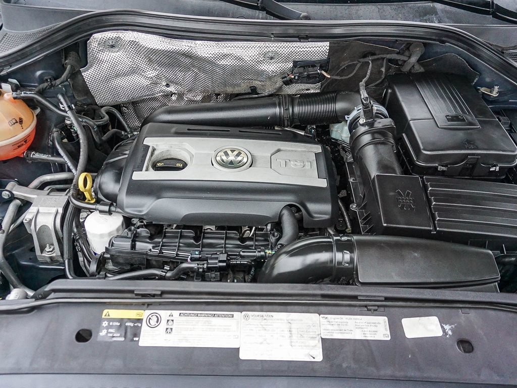 Used 2017 Volkswagen Tiguan S FWD image 26