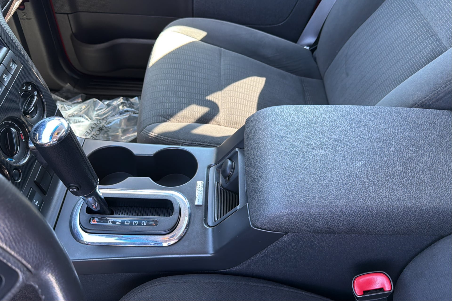 Used 2010 Ford Explorer Sport Trac XLT AWD/4WD image 22