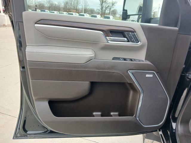 Certified 2024 GMC Sierra 3500 SLT w/ SLT Premium Package AWD/4WD image 11