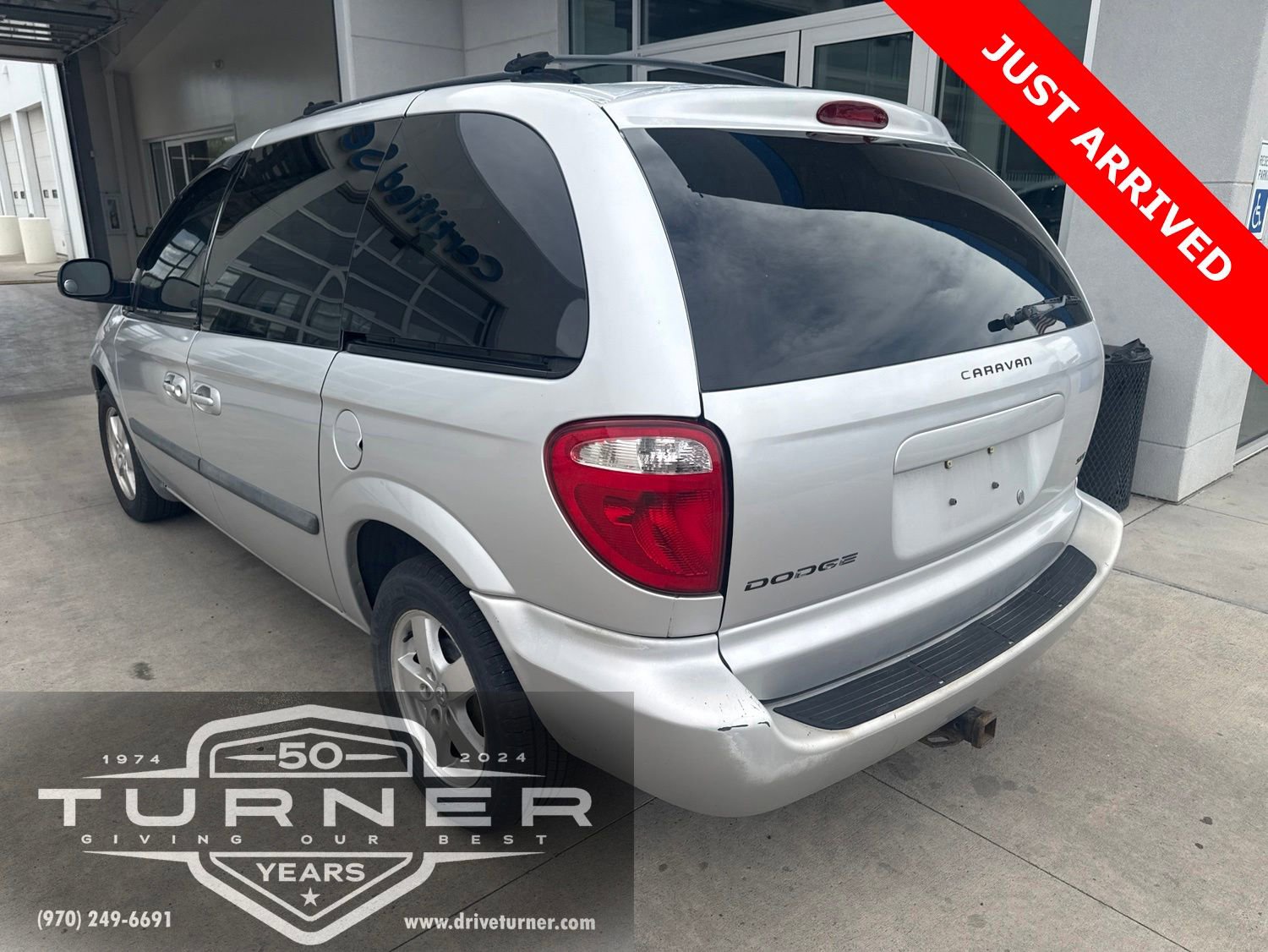Used 2006 Dodge Caravan SXT w/ Popular Equipment Group I FWD image 4