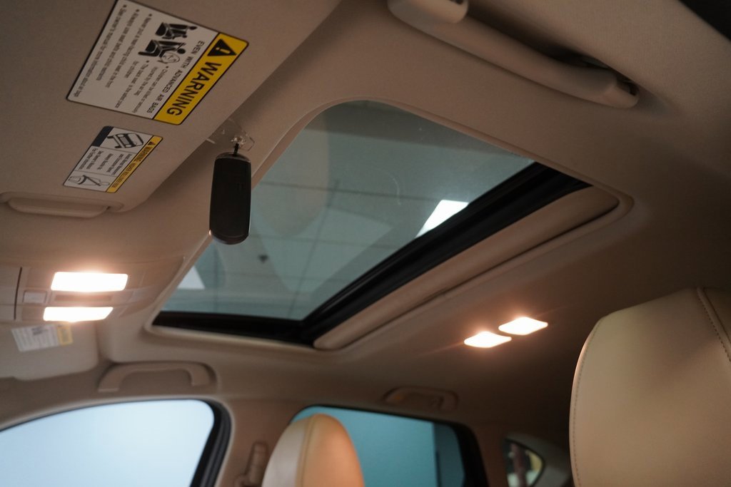 Used 2017 MAZDA CX-5 Touring w/ Preferred Equipment Package image 4