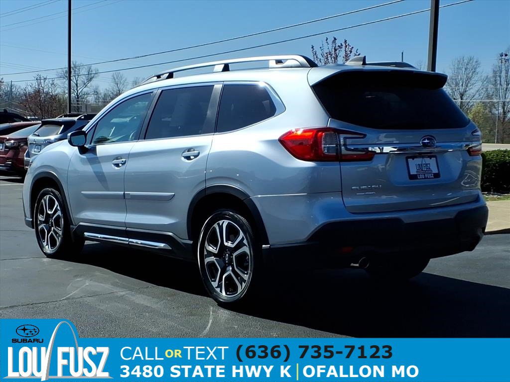 Used 2023 Subaru Ascent Limited image 5