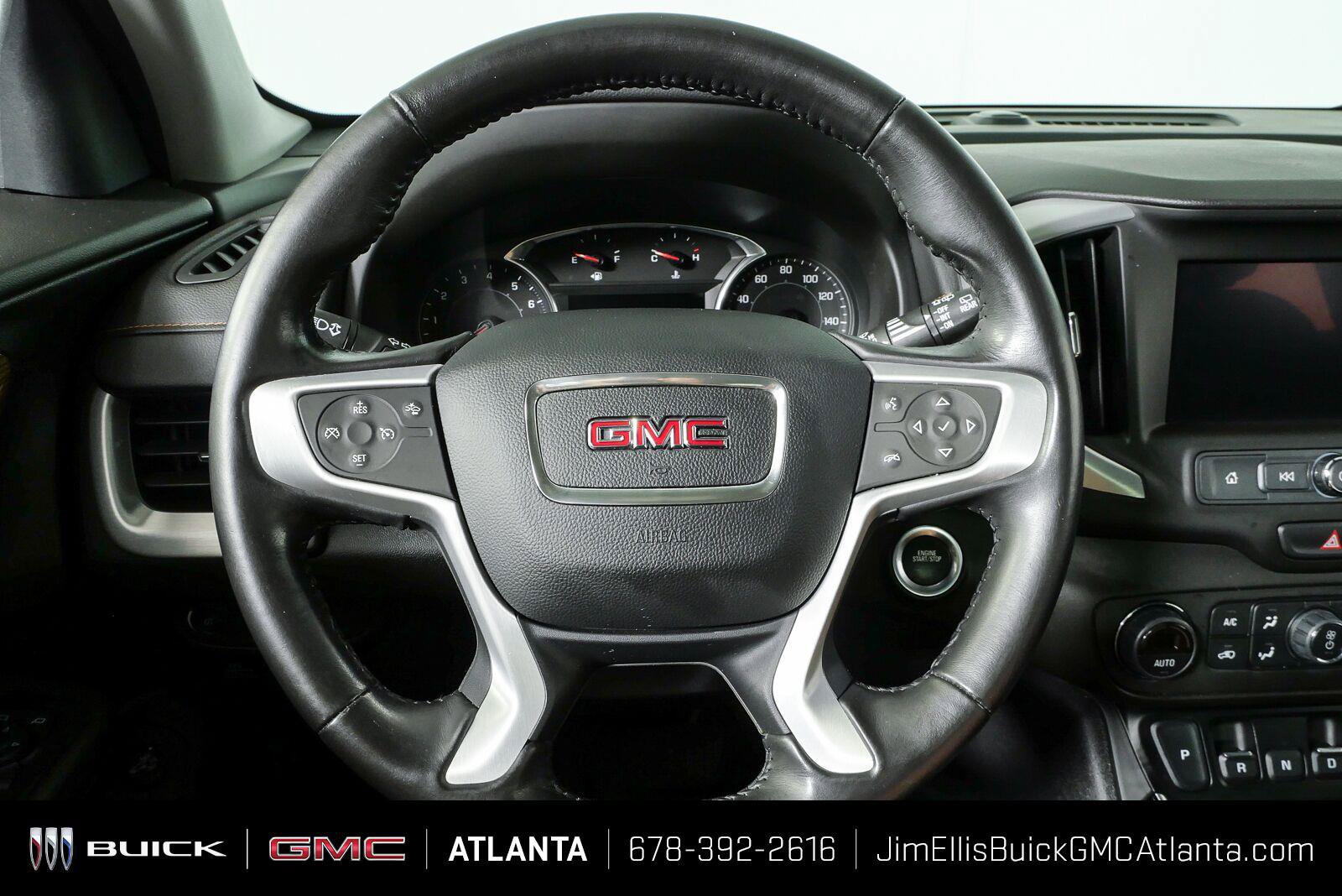 Used 2020 GMC Terrain SLE w/ Driver Convenience Package FWD image 9