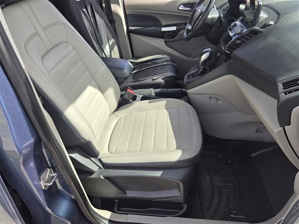 Used 2020 Ford Transit Connect Titanium image 17