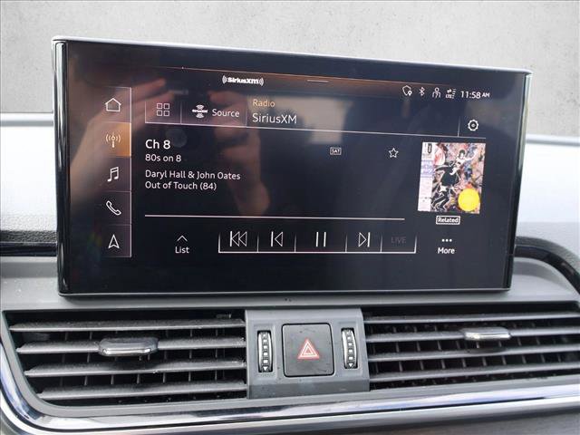 Used 2022 Audi Q5 2.0T Premium w/ Convenience Package image 18