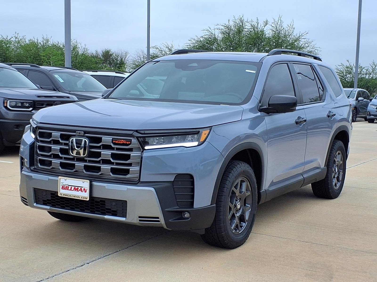 New 2026 Honda Pilot TrailSport image 3