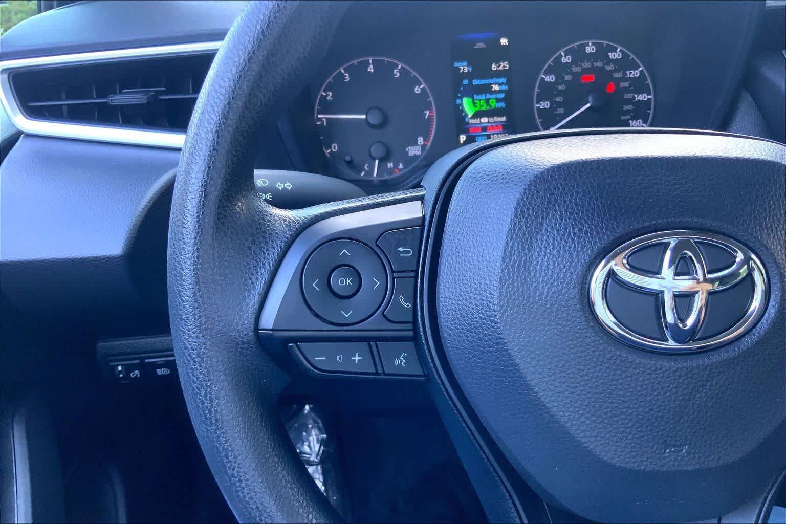 Certified 2023 Toyota Corolla LE FWD image 24