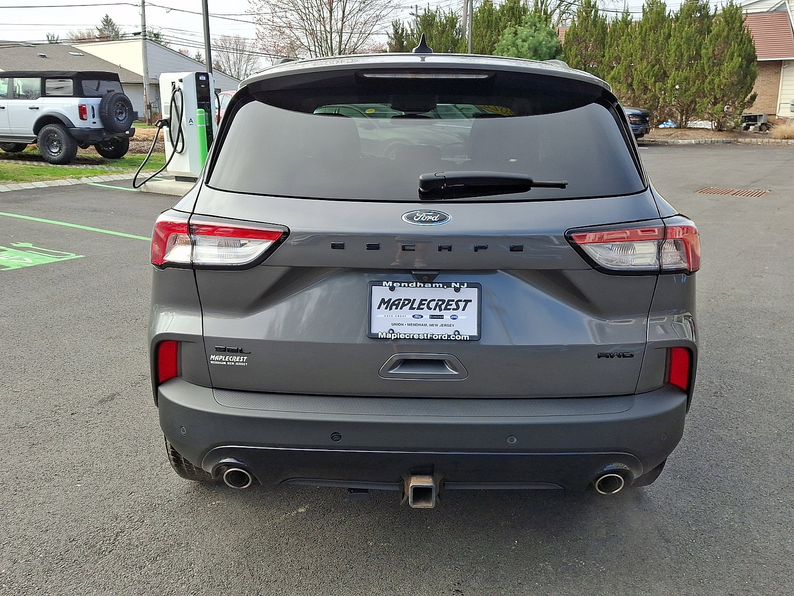 Used 2022 Ford Escape SEL w/ SEL Stealth AWD Package image 6