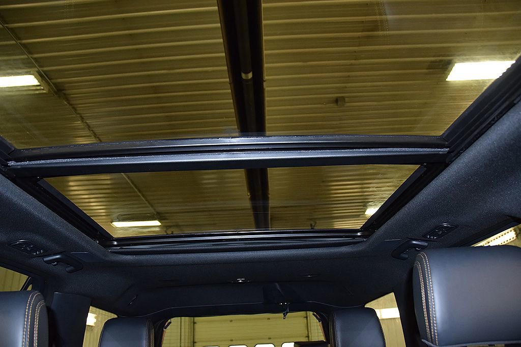 Used 2024 Ford Expedition Platinum AWD/4WD image 30