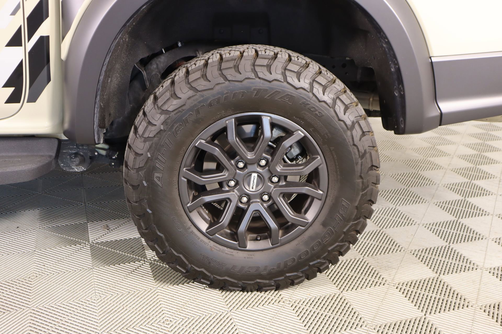 Used 2025 Ford Ranger Raptor AWD/4WD image 18