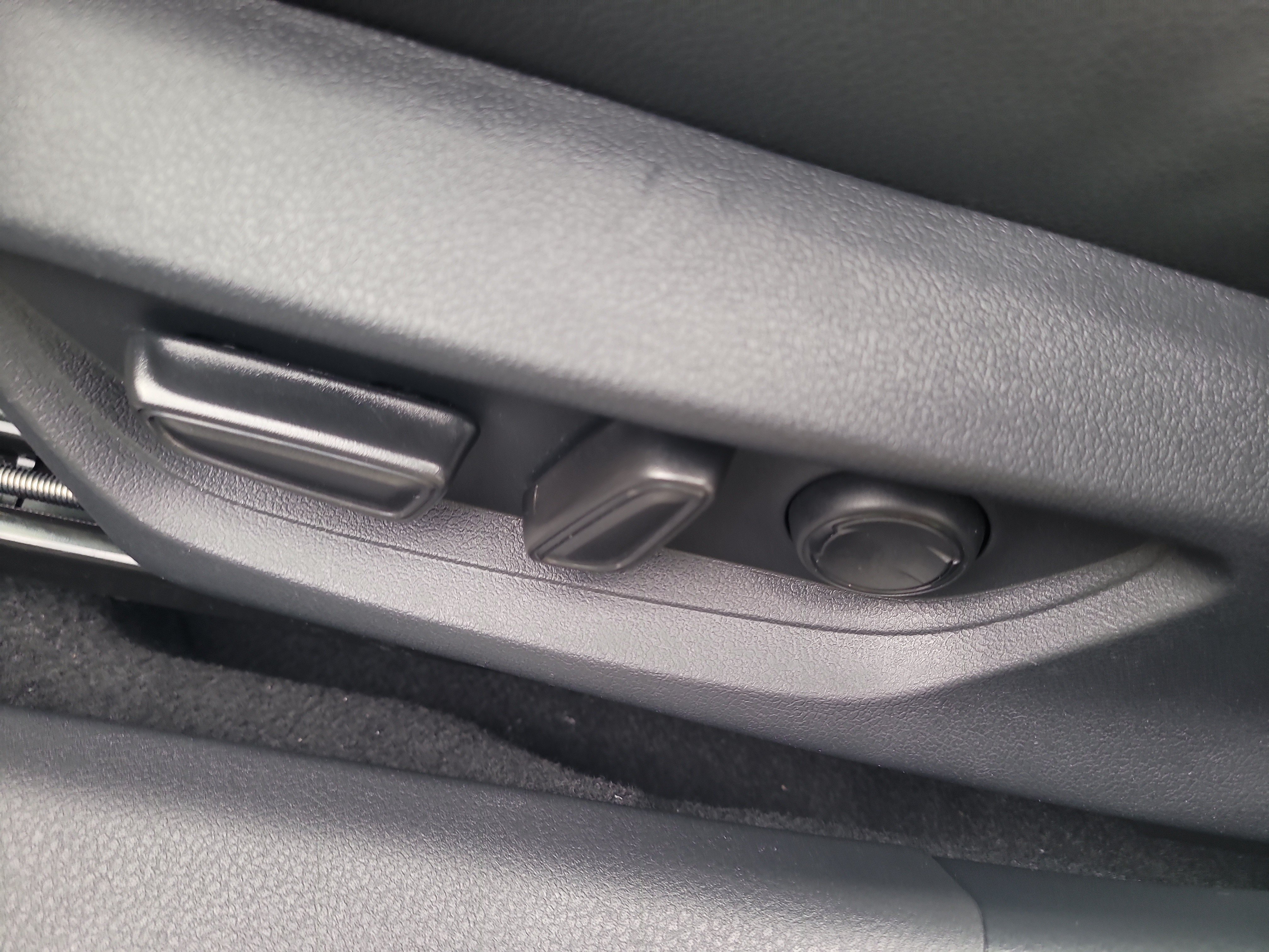 Certified 2026 Toyota Camry SE FWD image 19