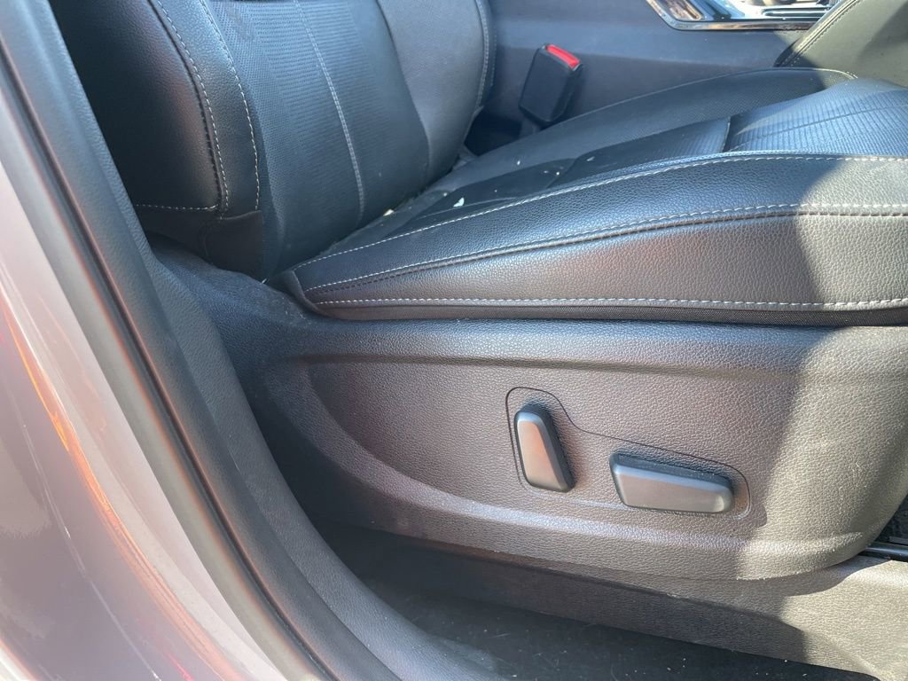 Used 2022 Kia Telluride EX w/ EX Premium Package image 44