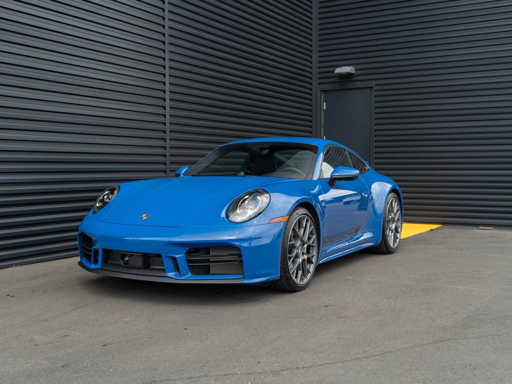 Certified 2025 Porsche 911 Carrera T image 1