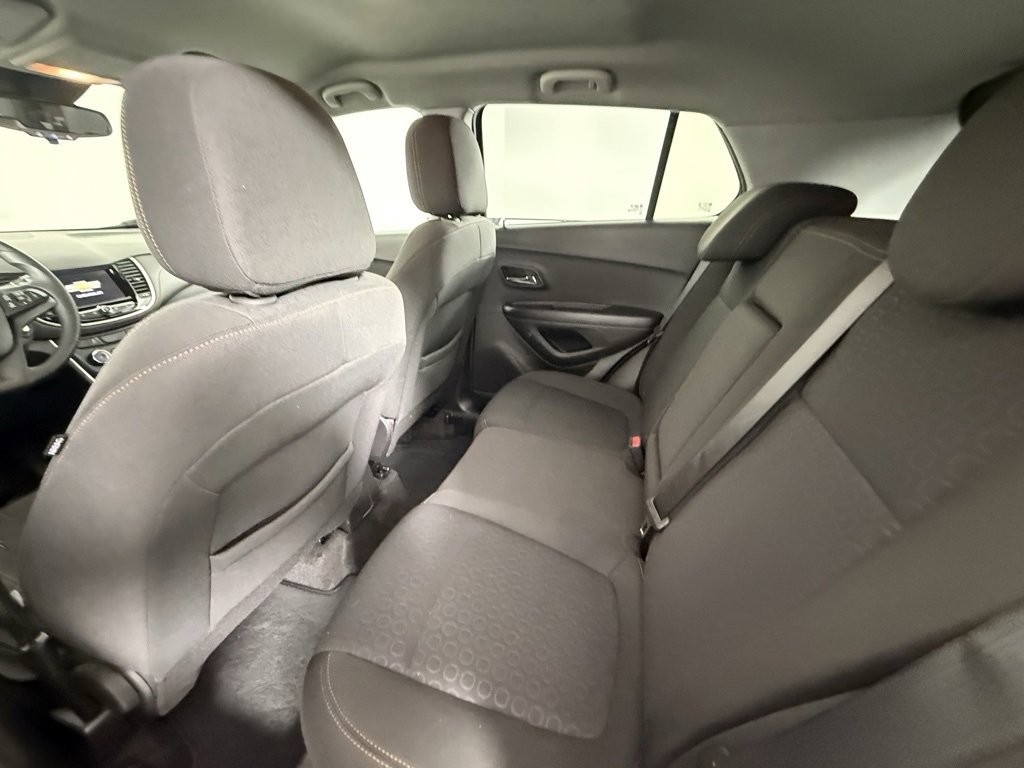 Used 2022 Chevrolet Trax LS w/ Tint and Cruise Package image 14