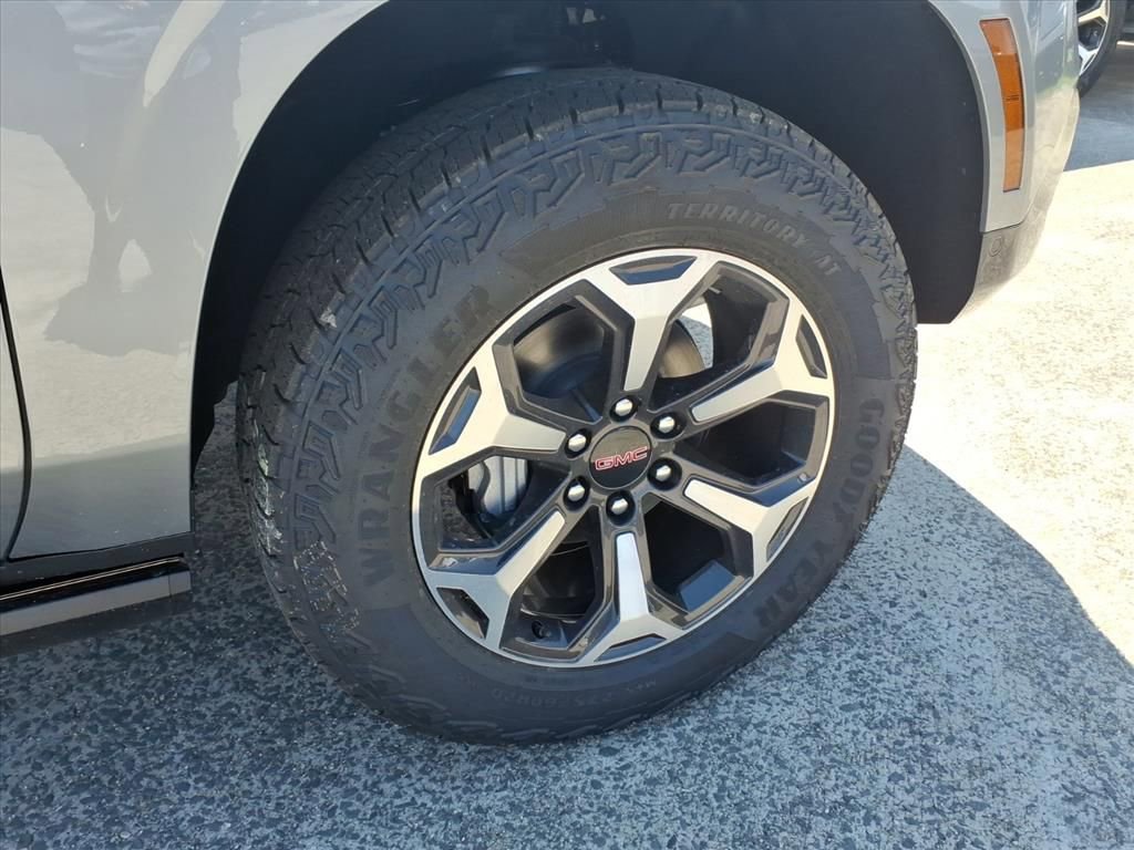 New 2026 GMC Yukon AT4 Ultimate image 9