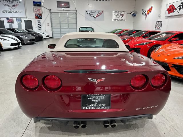 Used 2007 Chevrolet Corvette Convertible w/ Preferred Equipment Group RWD image 8