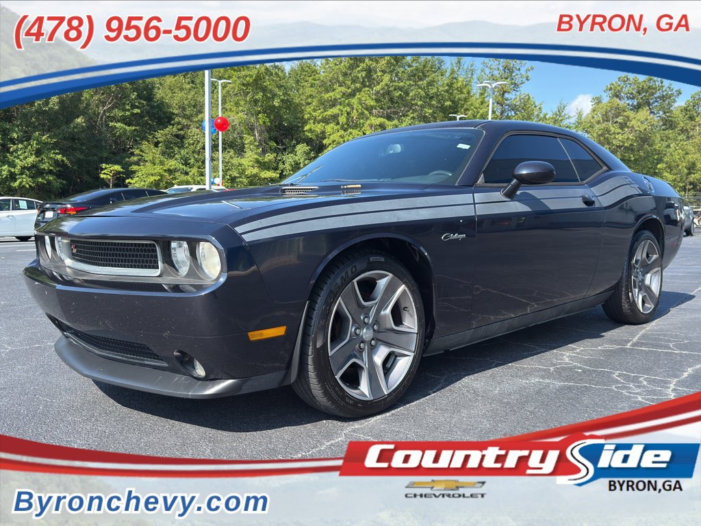 Used 2012 Dodge Challenger R/T RWD image 1